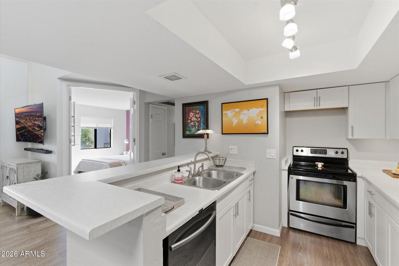 2935 N 68th St. #214, Scottsdale, AZ 85251