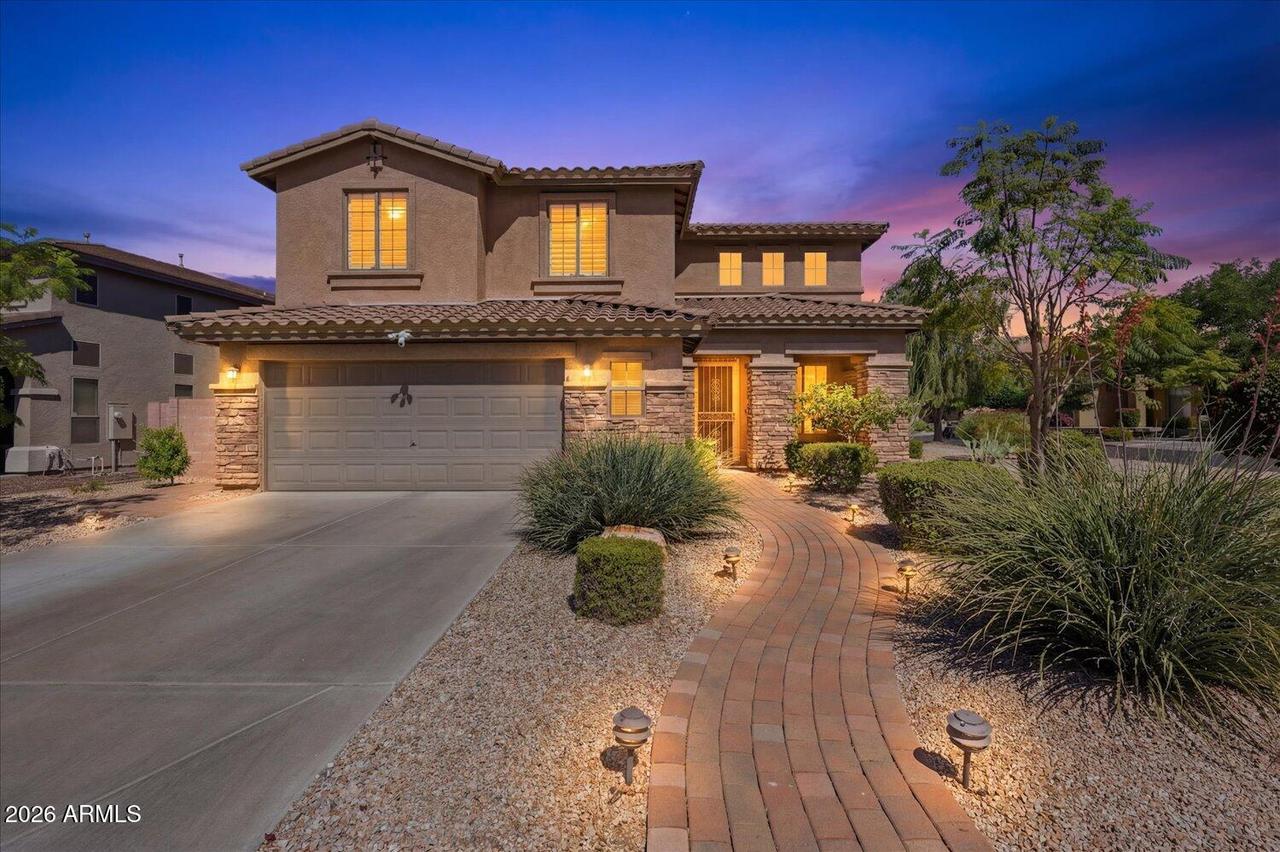 2128 W Gambit Tr., Phoenix, AZ 85085