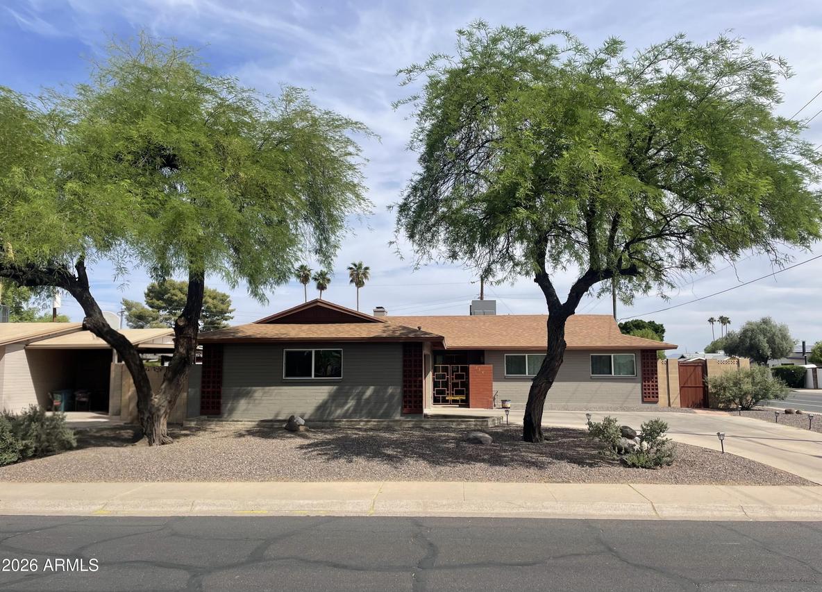 236 E Minton Dr., Tempe, AZ 85282