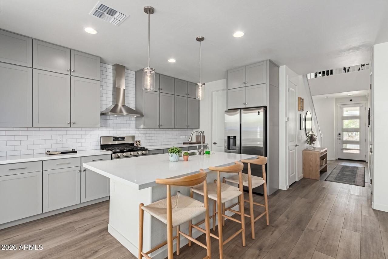 3746 E Earll Dr., Phoenix, AZ 85018