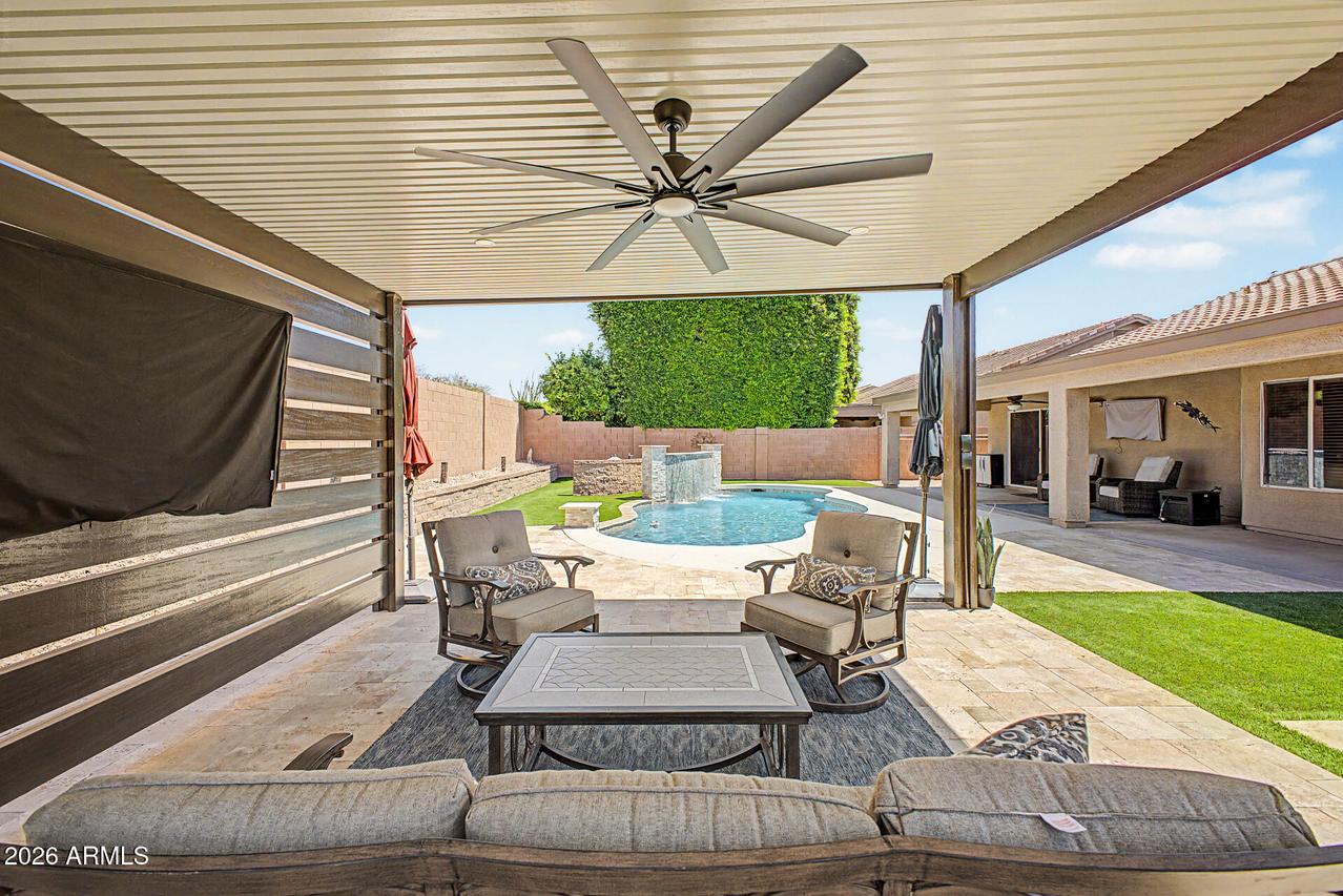 7958 W Caribbean Ln., Peoria, AZ 85381