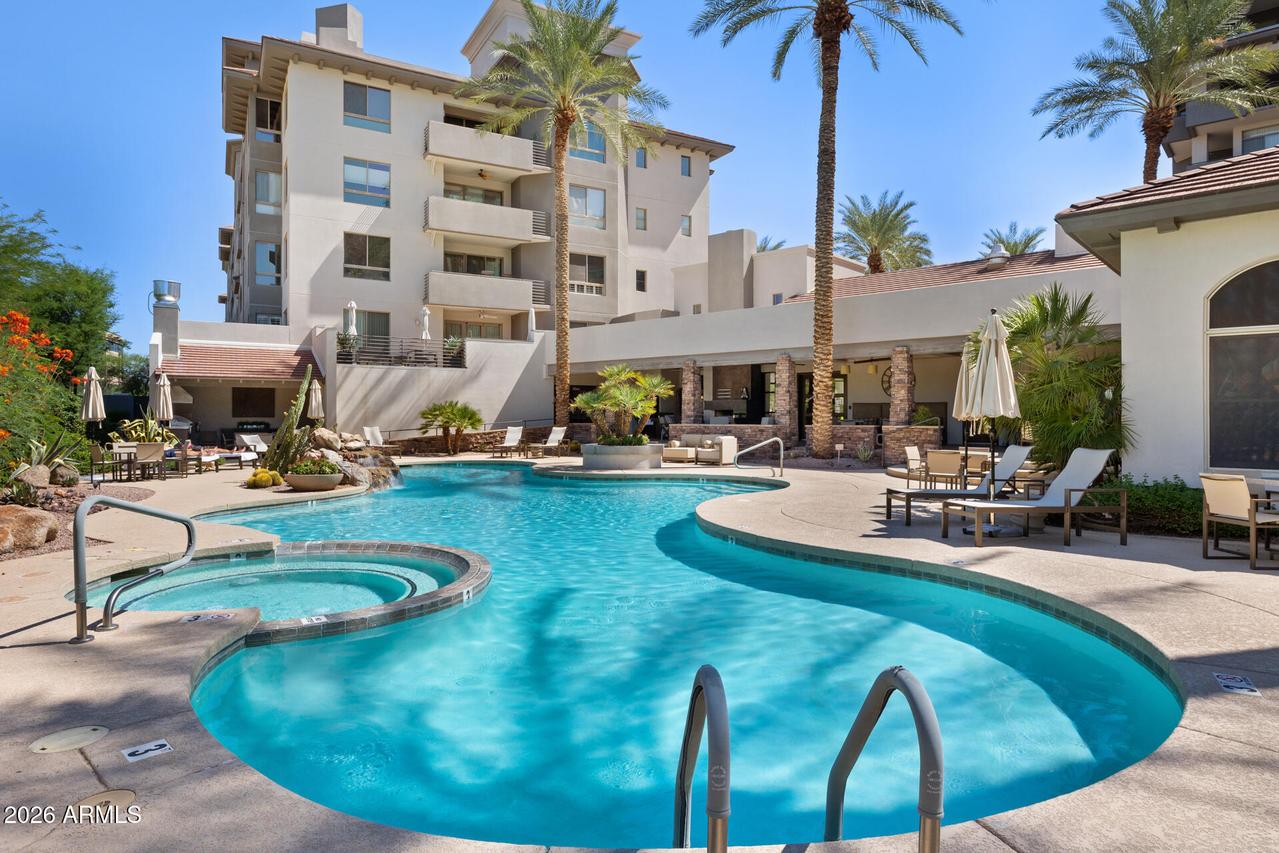 15802 N 71st St. #215, Scottsdale, AZ 85254