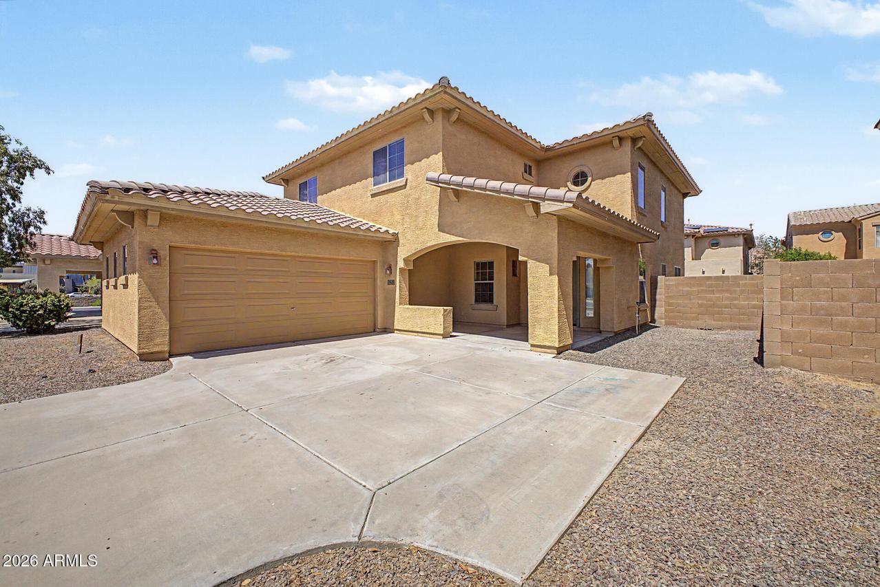 952 E Blue Spruce Ln., Gilbert, AZ 85298