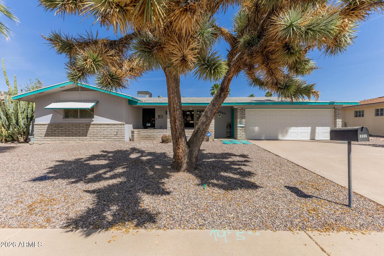 6058 E El Paso St., Mesa, AZ 85205