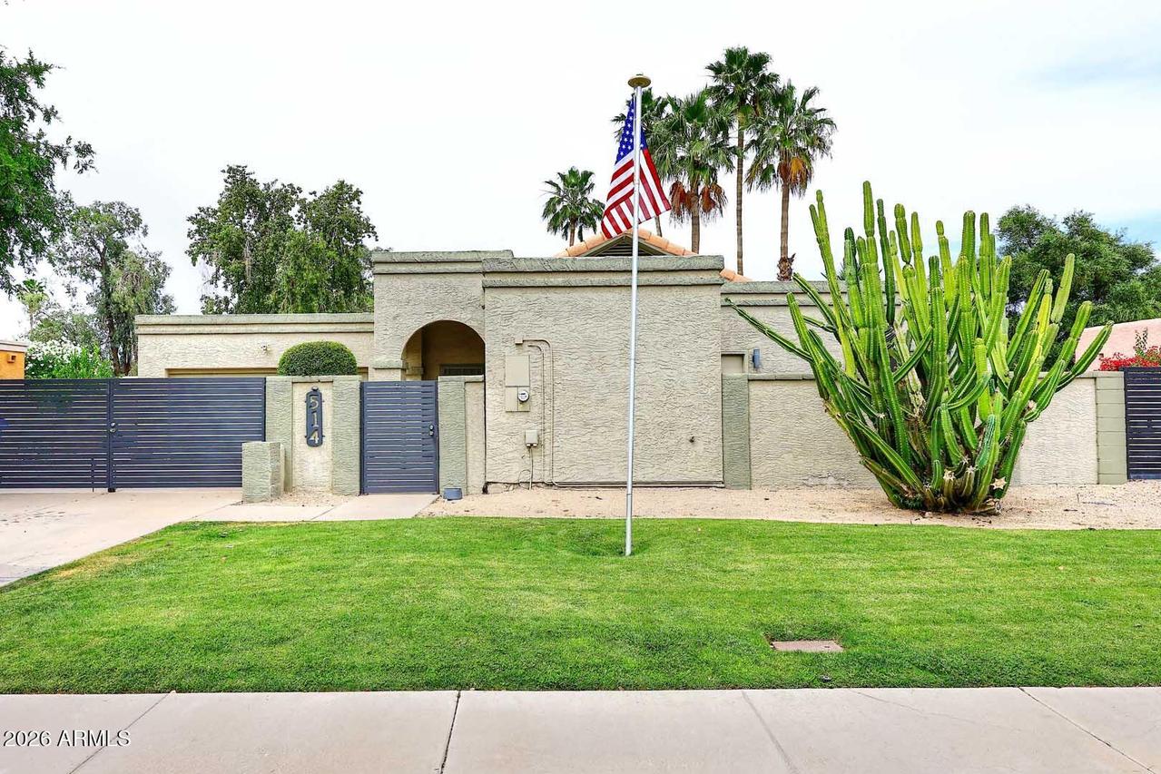 514 E Glencove St., Mesa, AZ 85203
