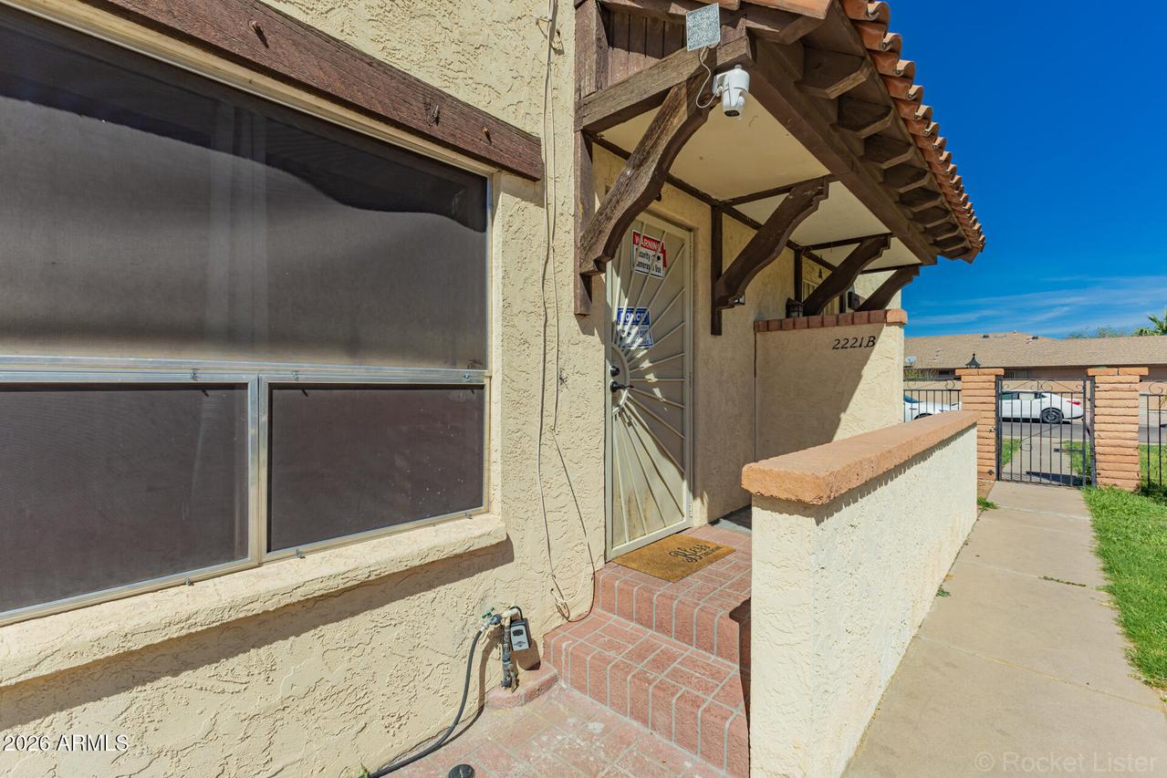 2221 W Turney Ave. #B, Phoenix, AZ 85015