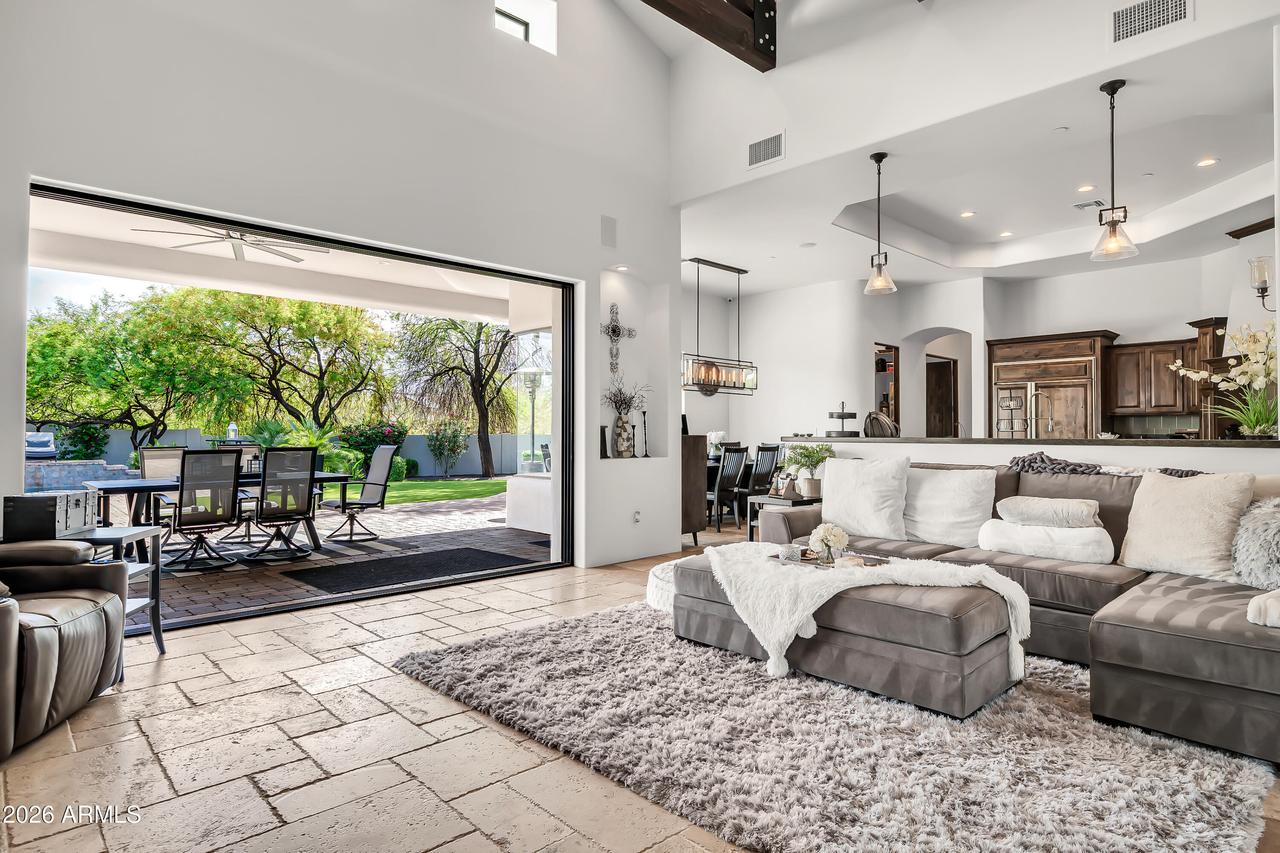 6963 E Quail Track Dr., Scottsdale, AZ 85266