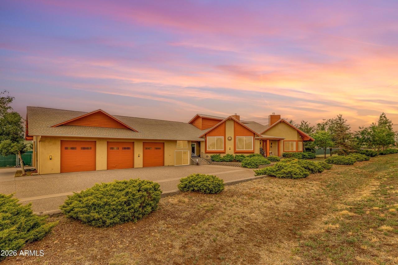 10076 E Roan Rd., Flagstaff, AZ 86004