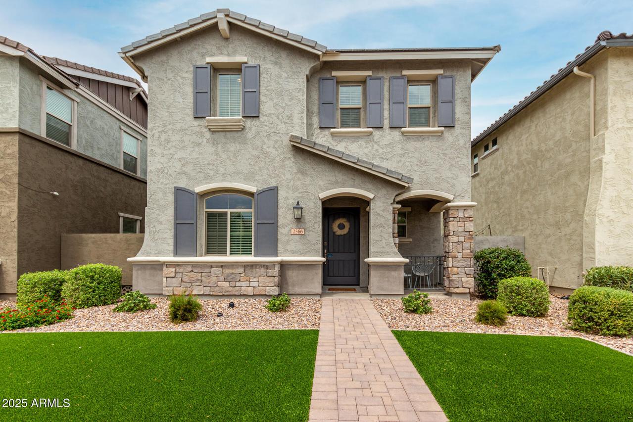 2566 S Betty St., Gilbert, AZ 85295
