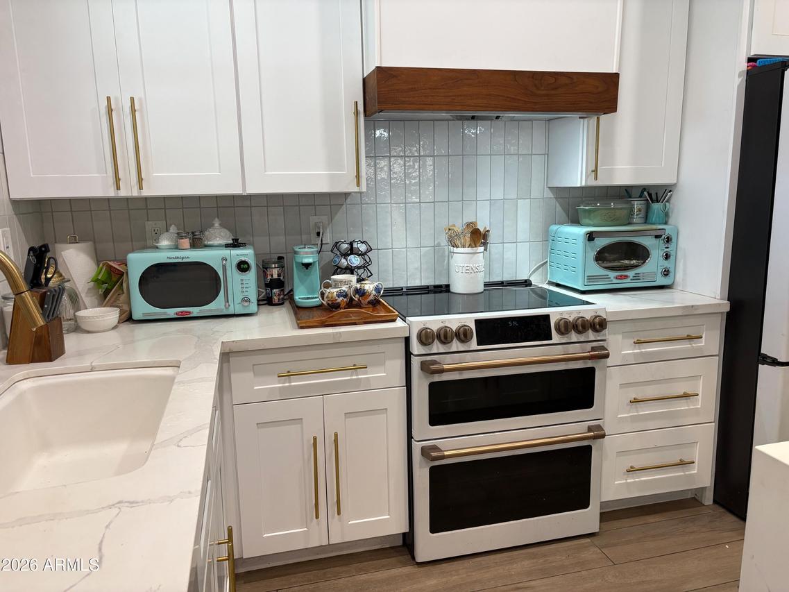 45 W Vogel Ave., Phoenix, AZ 85021