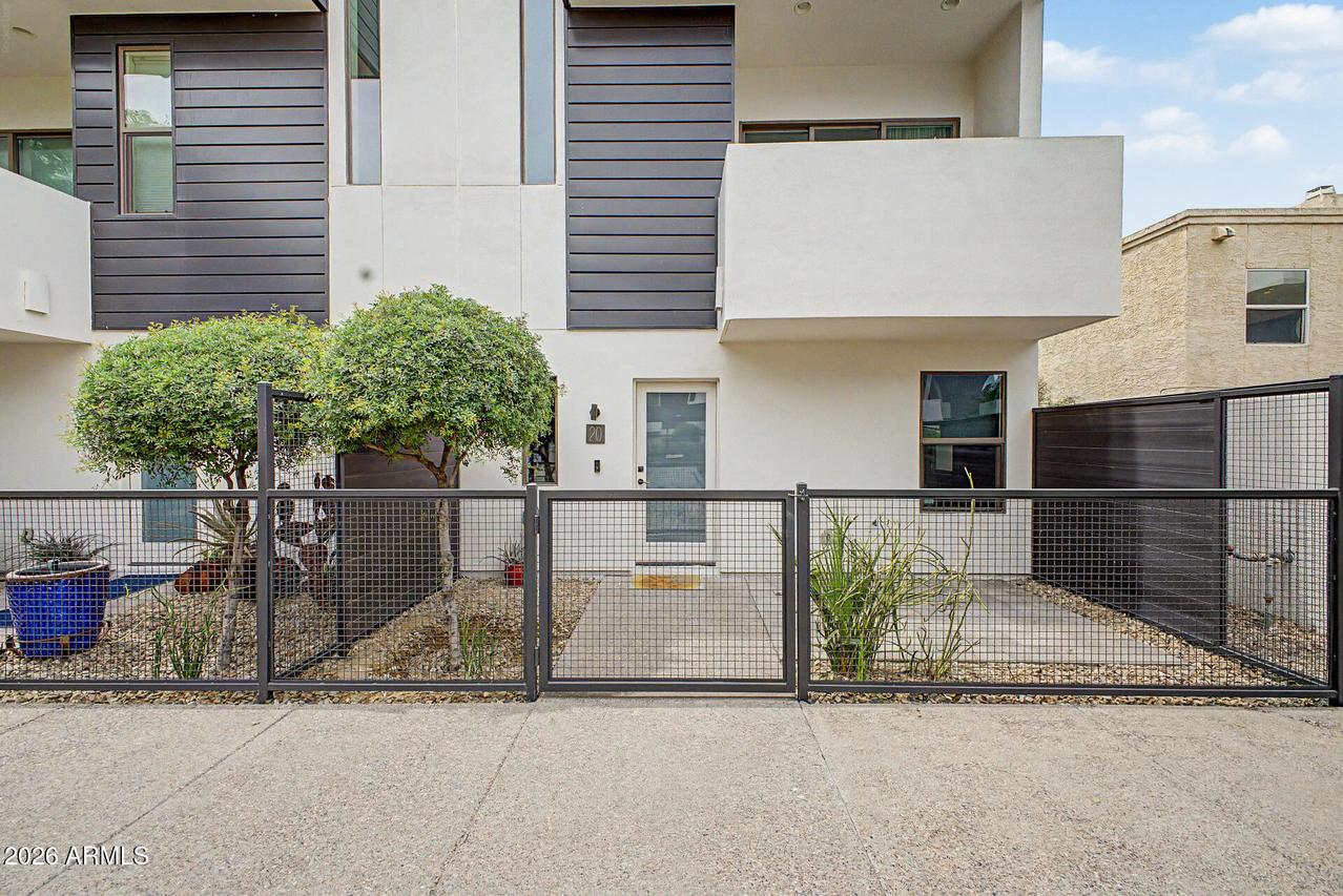 325 E Coronado Rd. #20, Phoenix, AZ 85004