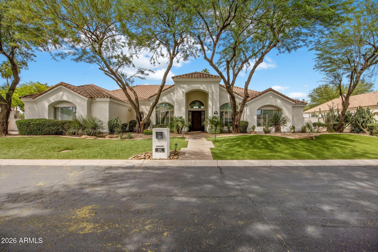 9646 E Laurel Ln., Scottsdale, AZ 85260