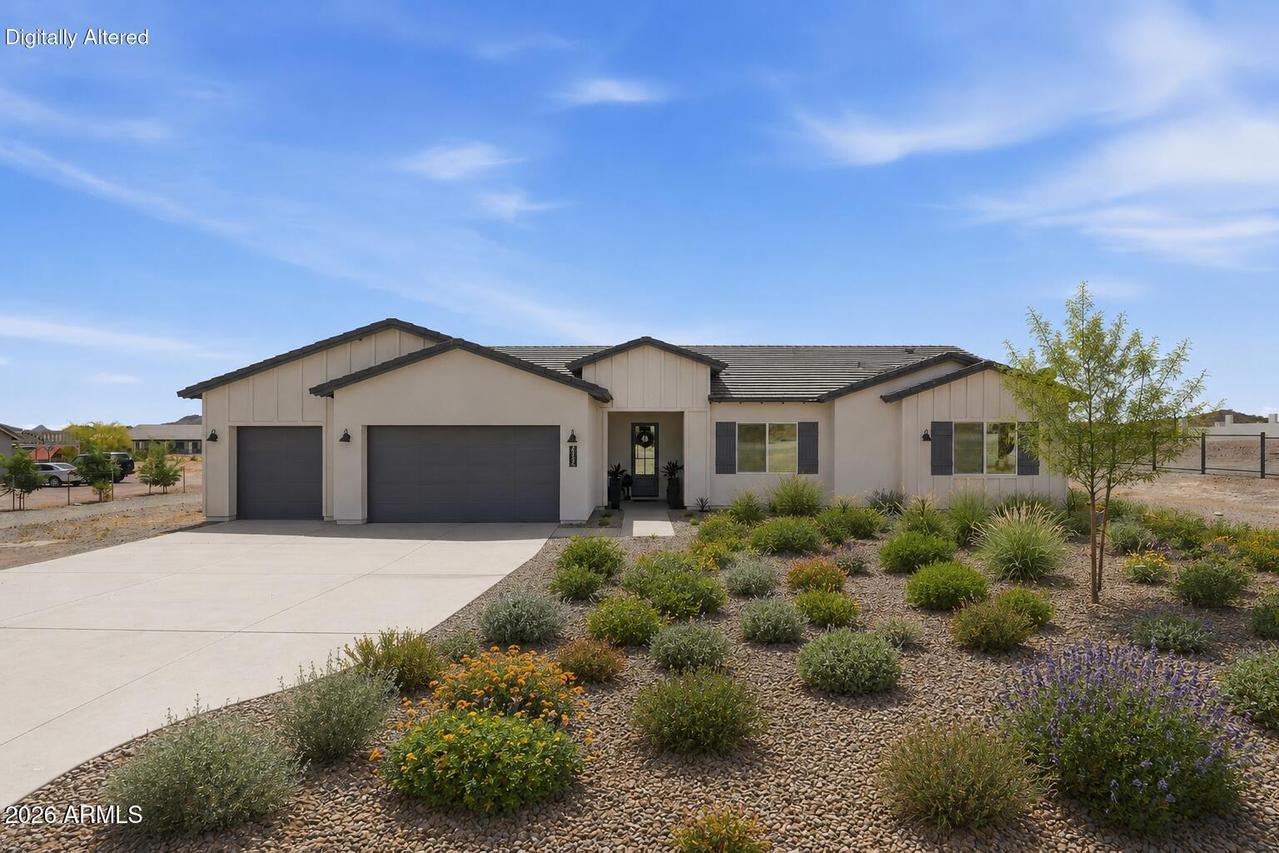 2135 W Josiah Tr., San Tan Valley, AZ 85144