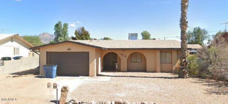 1919 S Plaza Dr., Apache Junction, AZ 85120