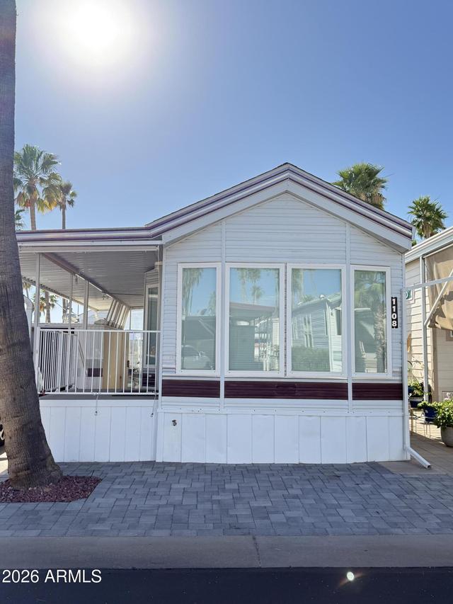 1108 S Shawnee Dr., Apache Junction, AZ 85119