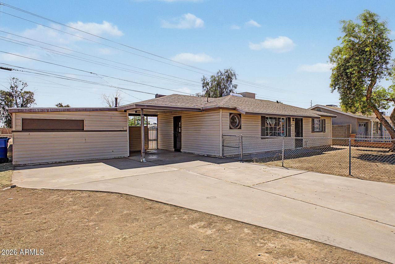 4501 W Crittenden Ln., Phoenix, AZ 85031