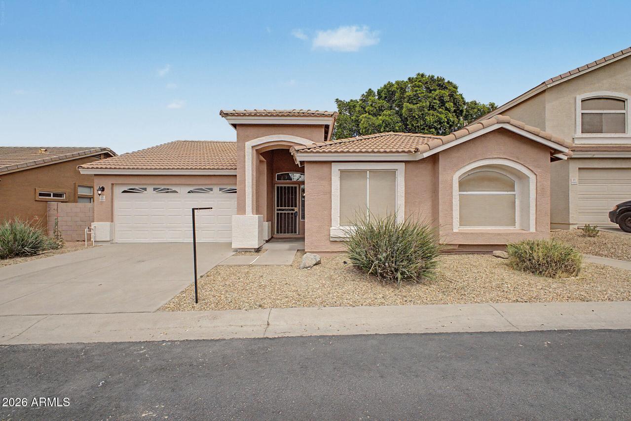 6654 E Richmond St., Mesa, AZ 85215