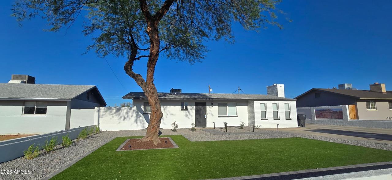 112 N Sulleys Dr., Mesa, AZ 85205