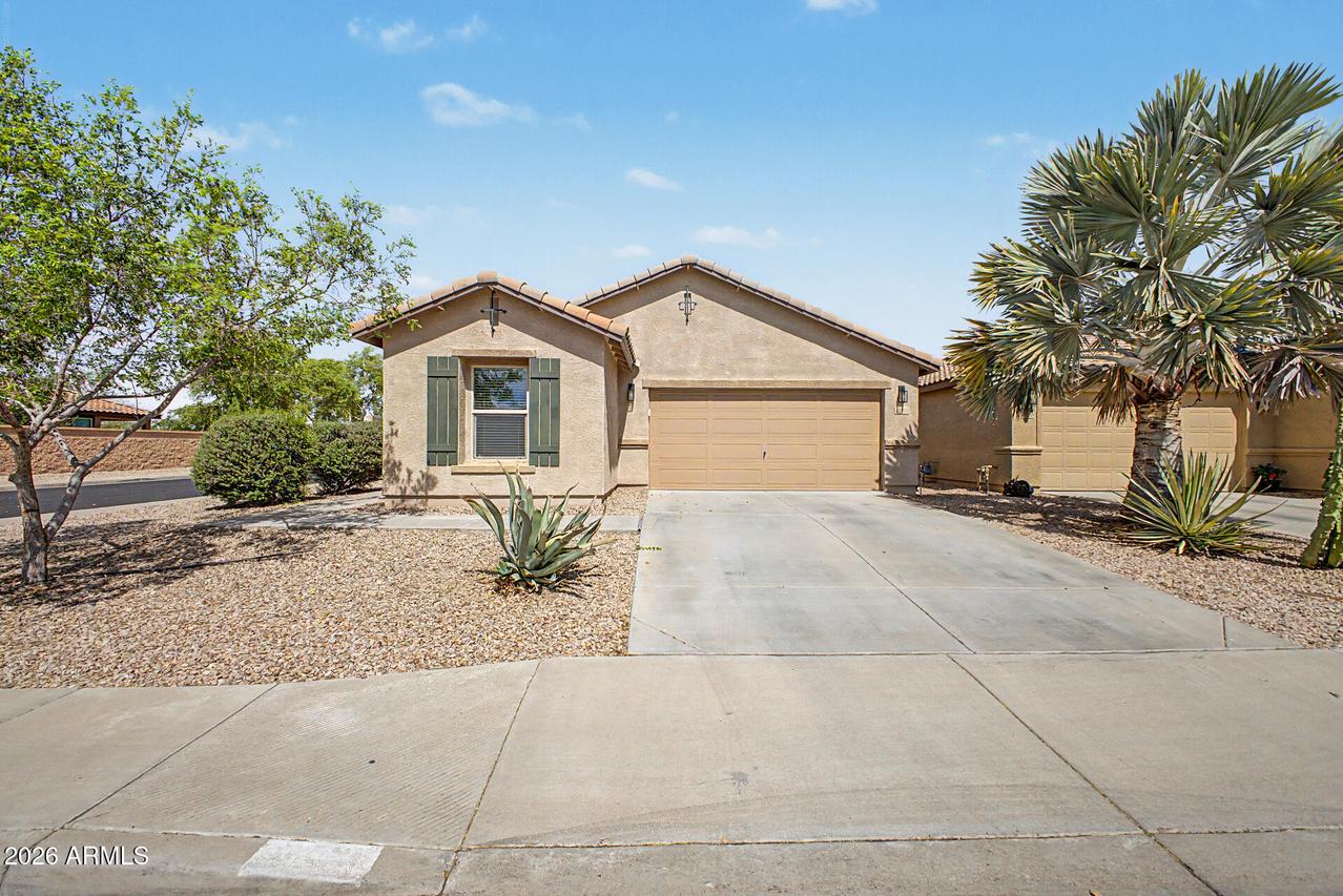 33421 N Bowles Dr., San Tan Valley, AZ 85144