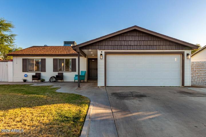 8001 W College Dr., Phoenix, AZ 85033