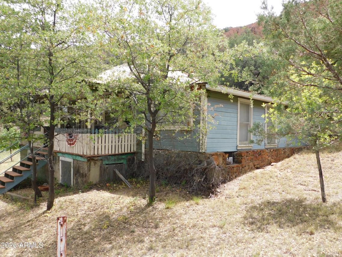 1697 Tombstone Canyon, Bisbee, AZ 85603