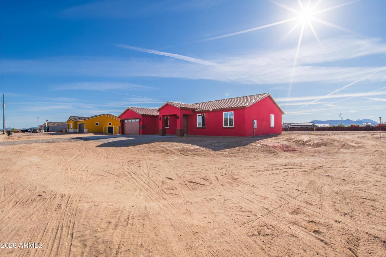 1426 S 369th Ave., Tonopah, AZ 85354