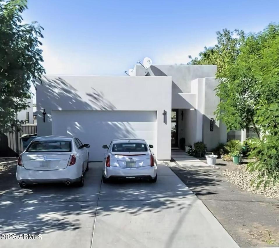 2826 N 28th Pl., Phoenix, AZ 85008