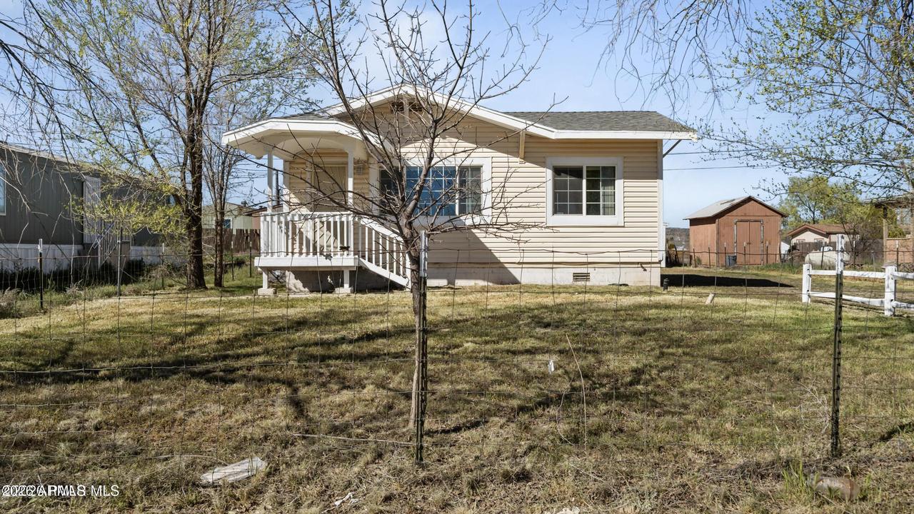 236 W Venice Way, Paulden, AZ 86334