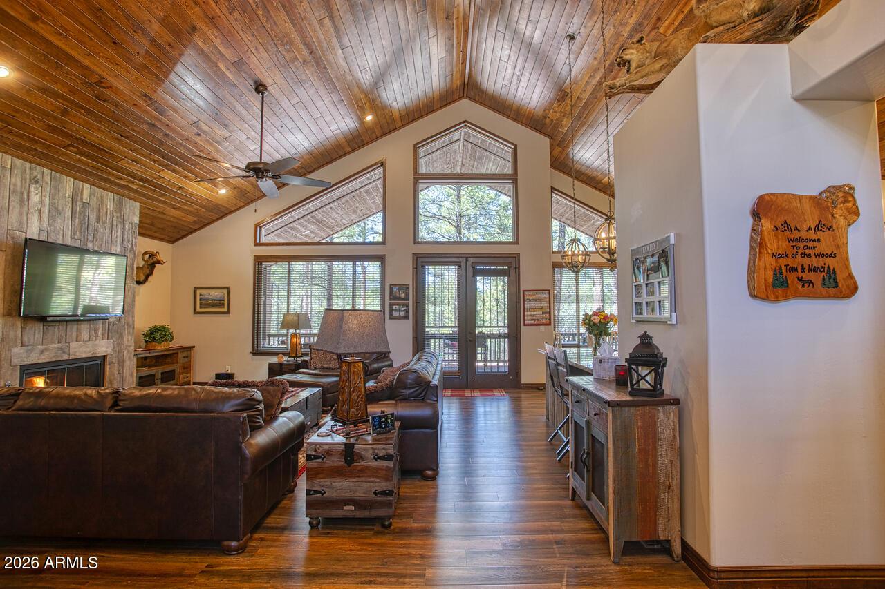 4880 W Hawthorn Rd., Show Low, AZ 85901