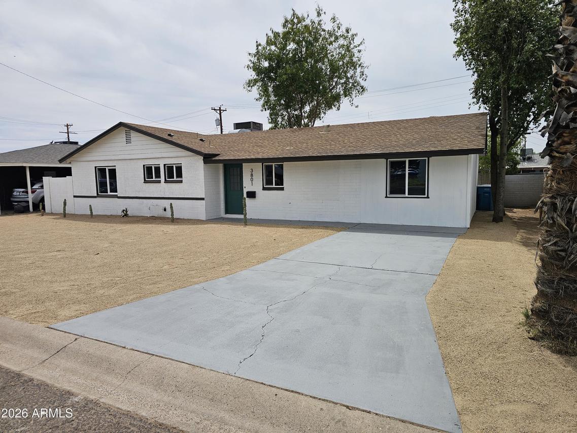 3801 W Montebello Ave., Phoenix, AZ 85019