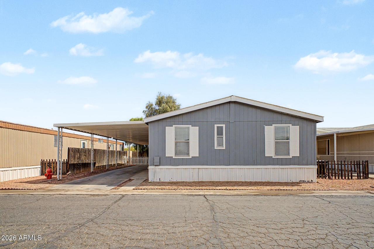 8427 W Glendale Ave. #210, Glendale, AZ 85305