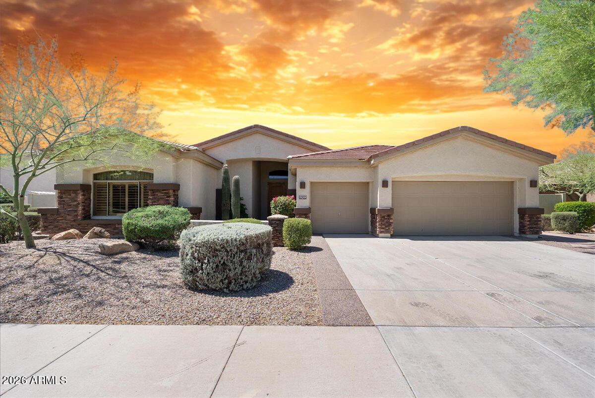 17657 W Willow Dr., Goodyear, AZ 85338