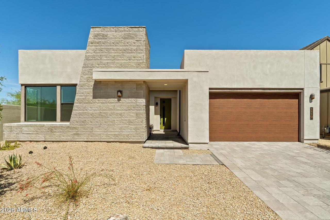 1110 E Monte Way, Phoenix, AZ 85042