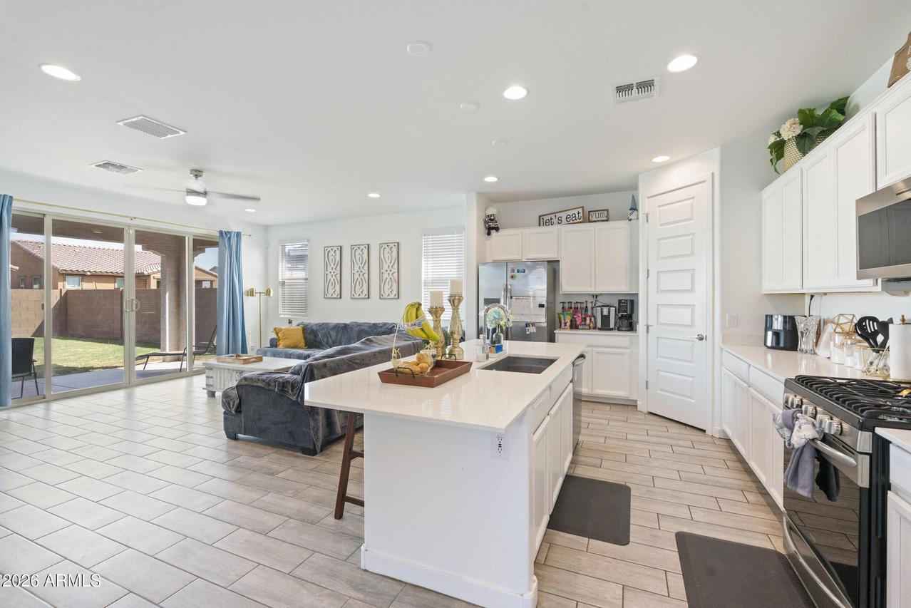 9512 W Turney Ave., Phoenix, AZ 85037