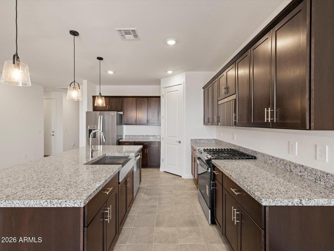 37446 W San Ildefanso Ave., Maricopa, AZ 85138