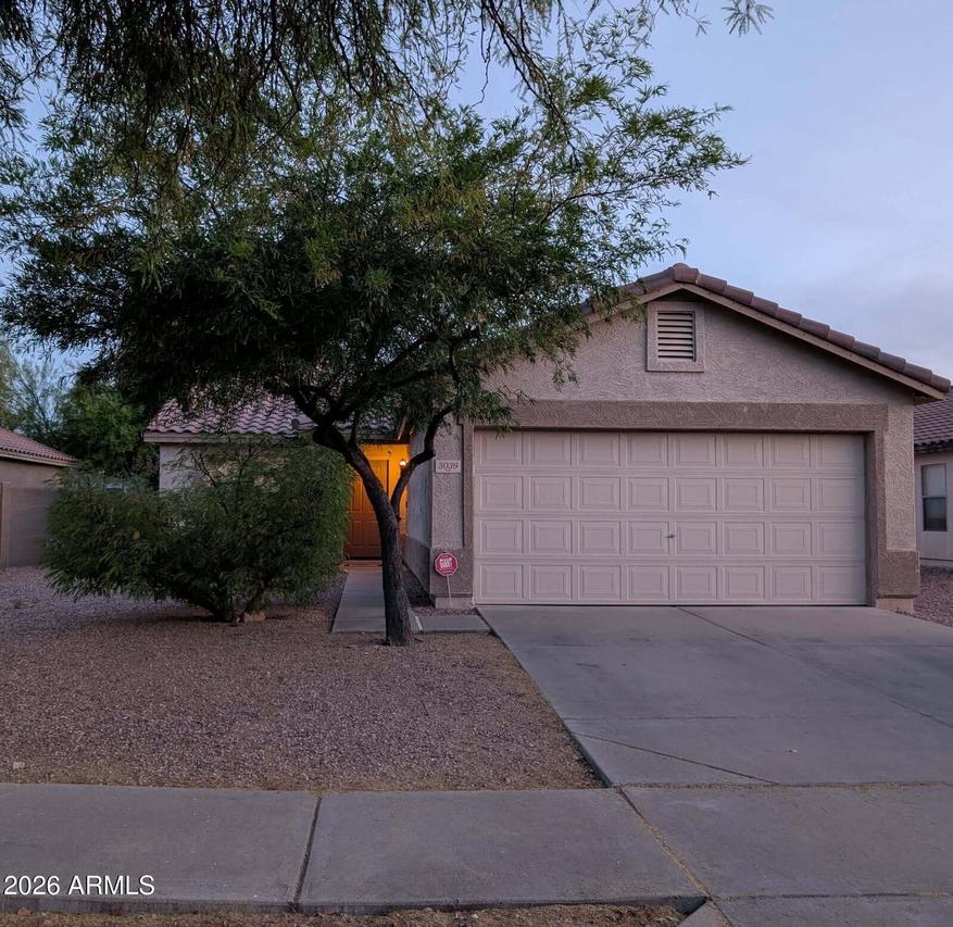 3039 W Lucia Dr., Phoenix, AZ 85083
