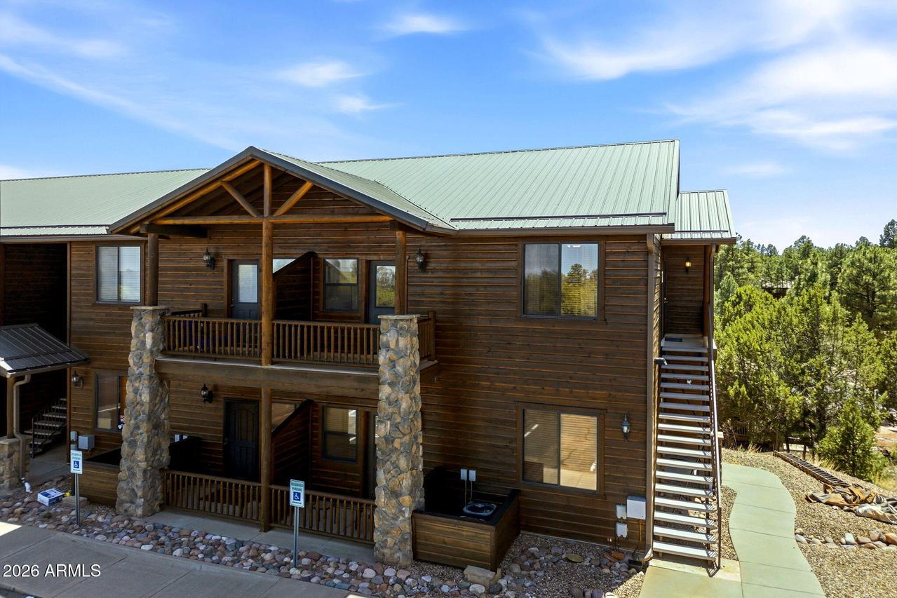 2310 N Cottage Tr. #B7, Show Low, AZ 85901