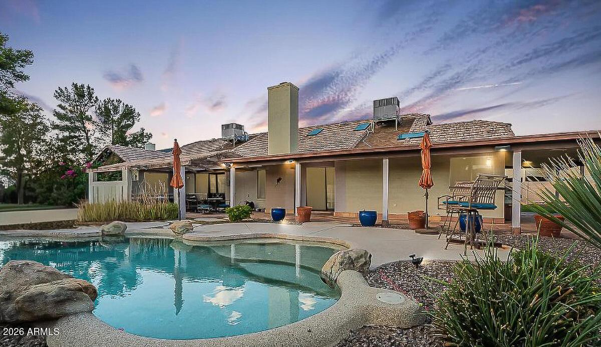 2038 S Ash Cir., Mesa, AZ 85202