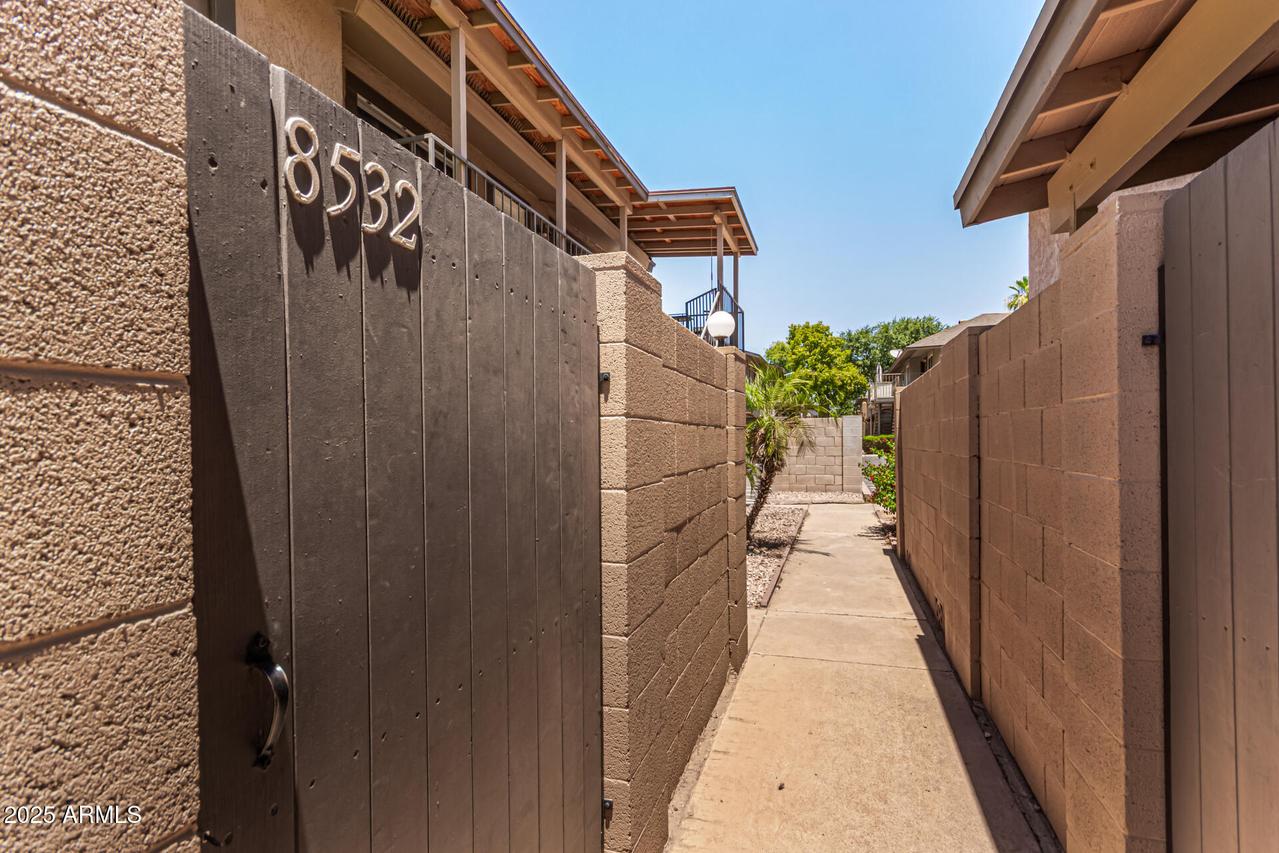 8532 E Portland St., Scottsdale, AZ 85257