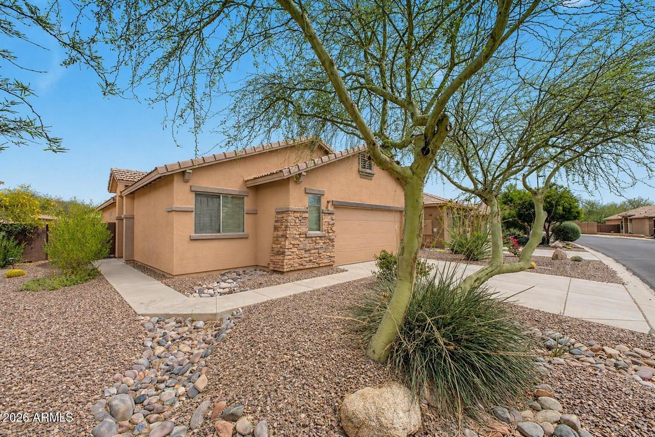 1714 W Owens Way, Anthem, AZ 85086
