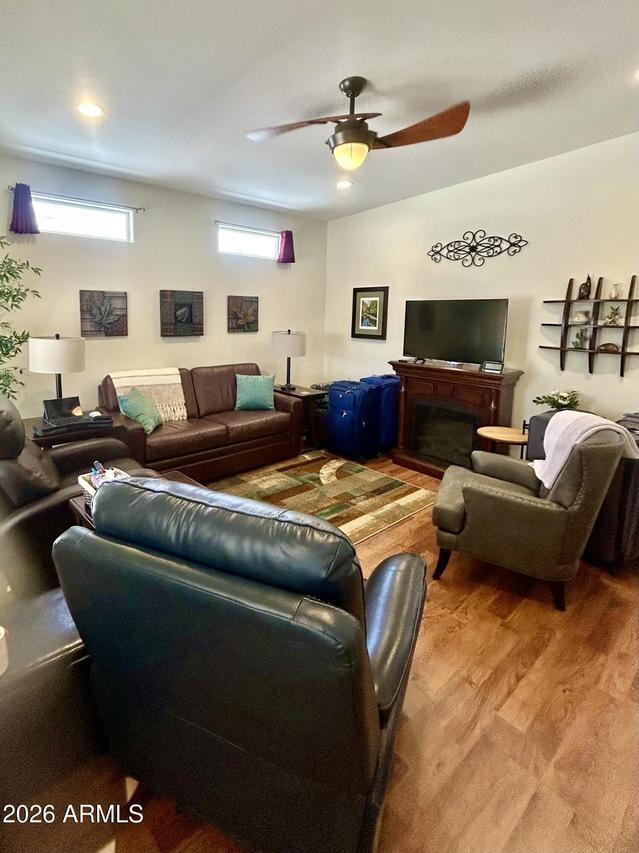 660 Gypsum Dr., Apache Junction, AZ 85119