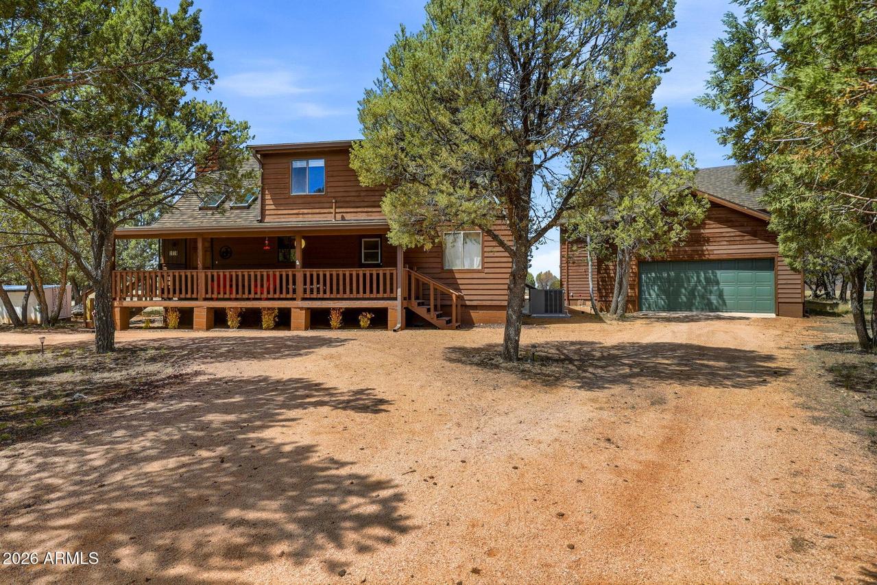 2770 Apollo Cir., Overgaard, AZ 85933