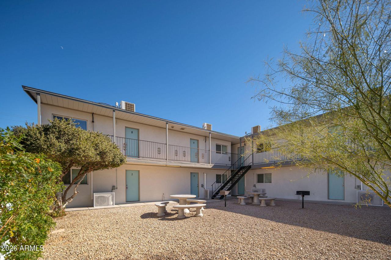 5623 W Myrtle Ave., Glendale, AZ 85301