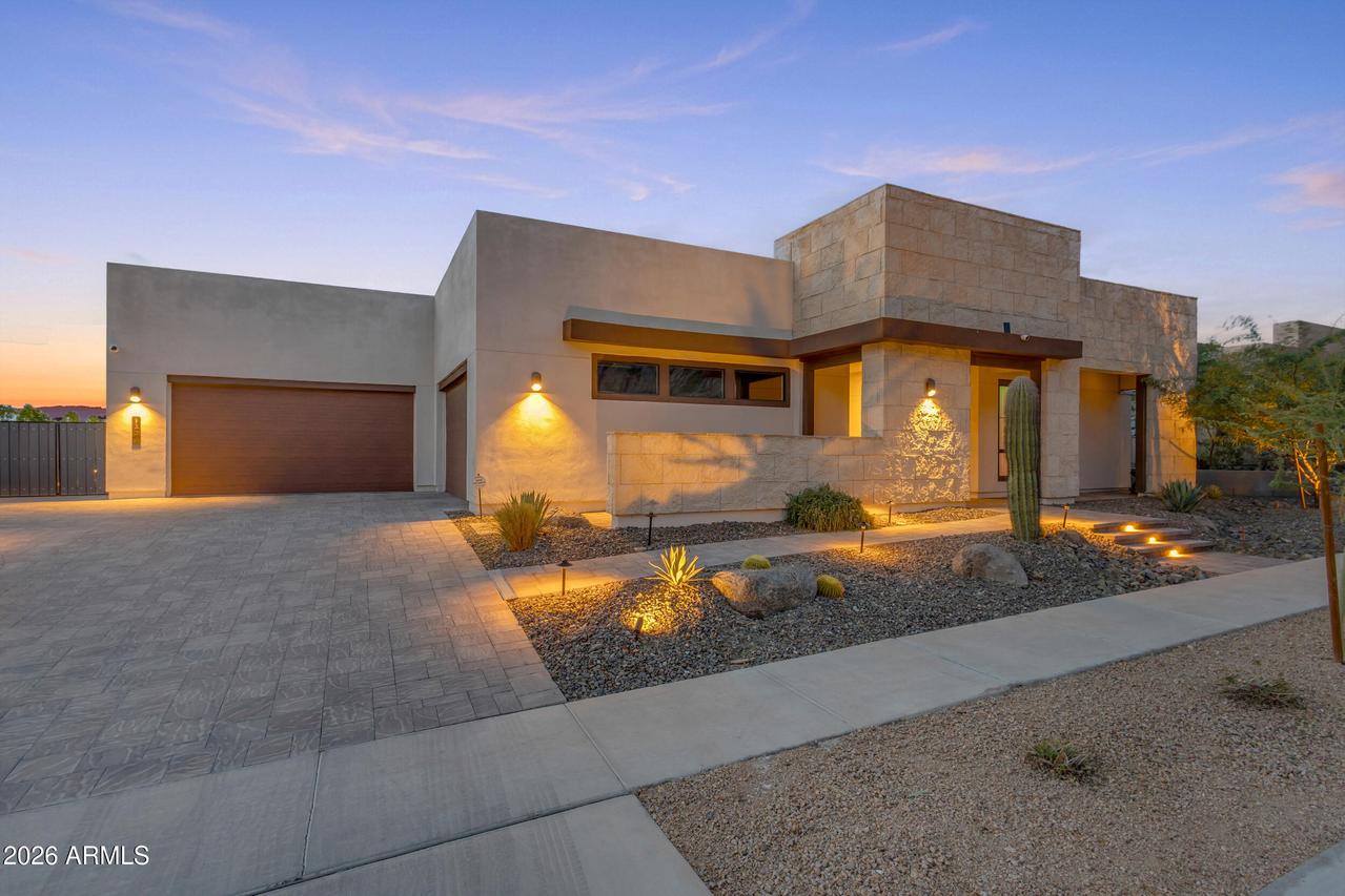 1320 E Piedmont Rd Rd., Phoenix, AZ 85042