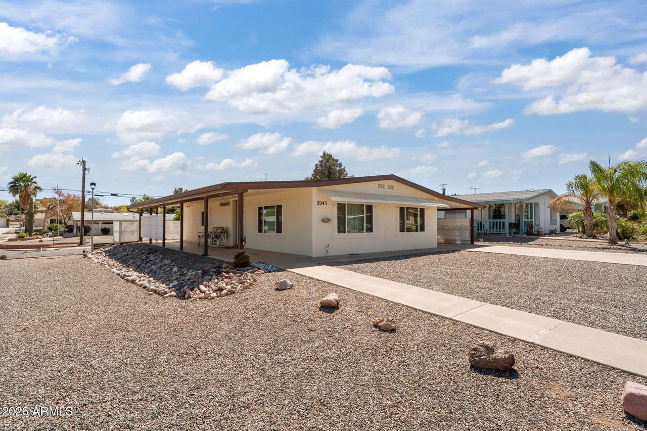 2045 W Smoketree Dr., Wickenburg, AZ 85390