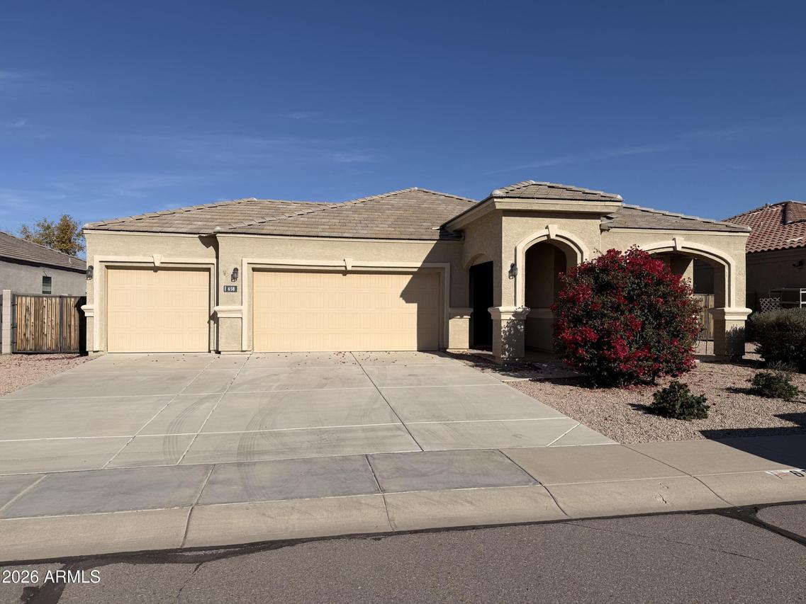 658 W Belmont Red Tr., San Tan Valley, AZ 85143
