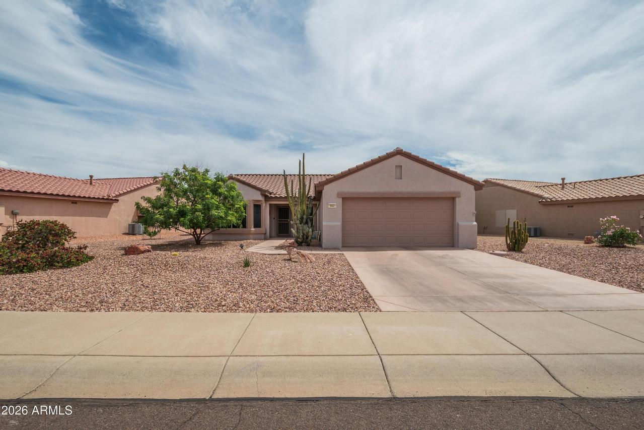 19421 N Hidden Canyon Dr., Surprise, AZ 85374