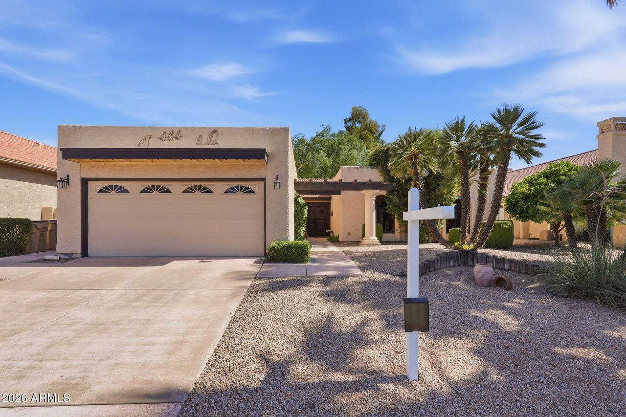 10933 E Chestnut Dr., Sun Lakes, AZ 85248