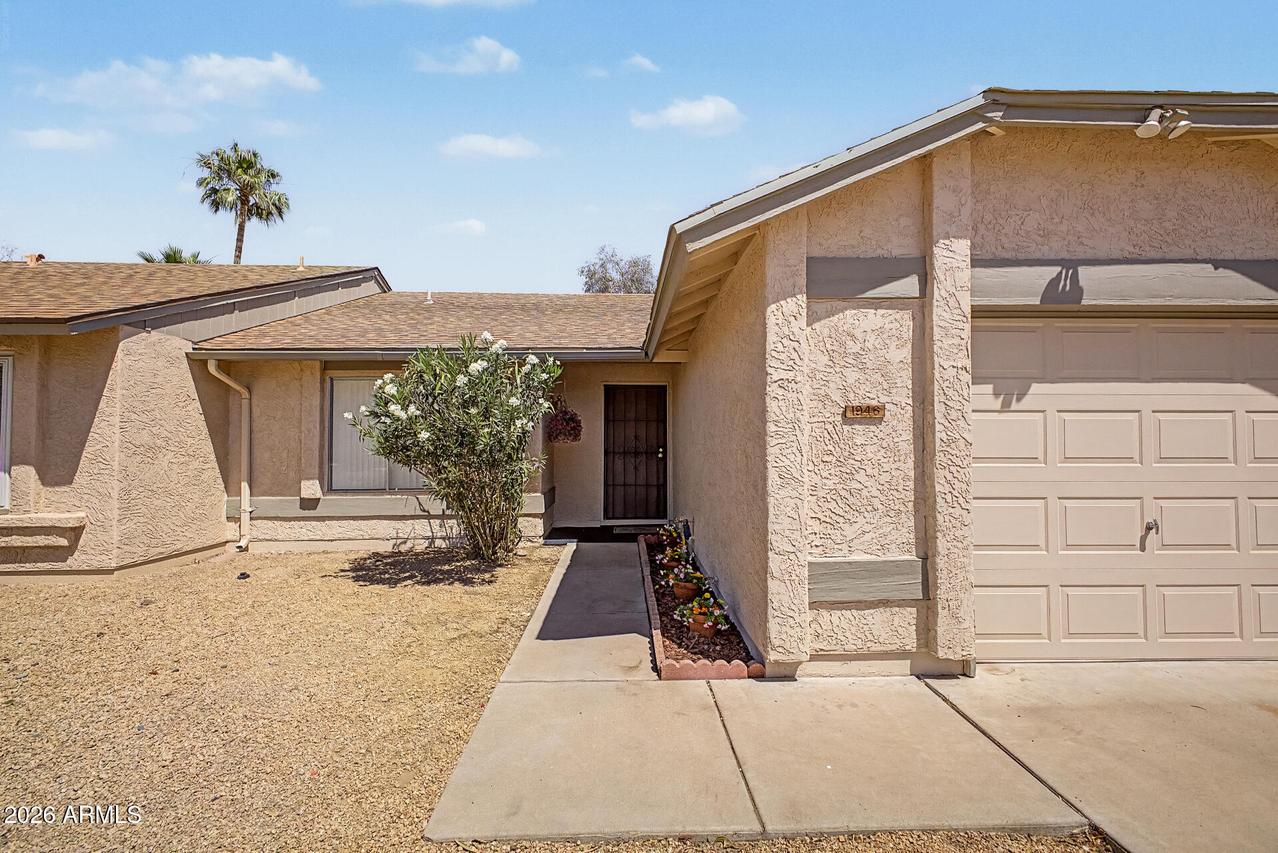 1946 E Grandview Rd., Phoenix, AZ 85022