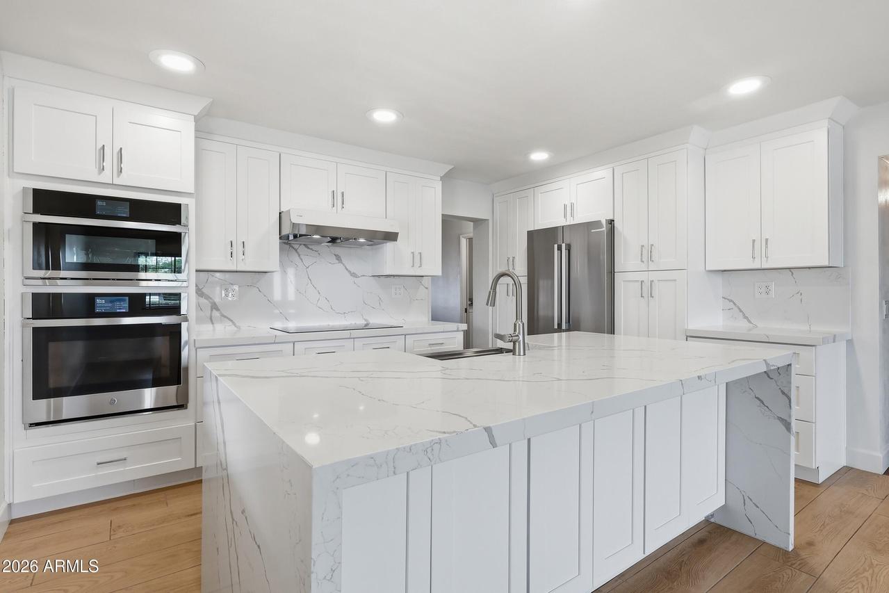 12656 N 30th Dr., Phoenix, AZ 85029